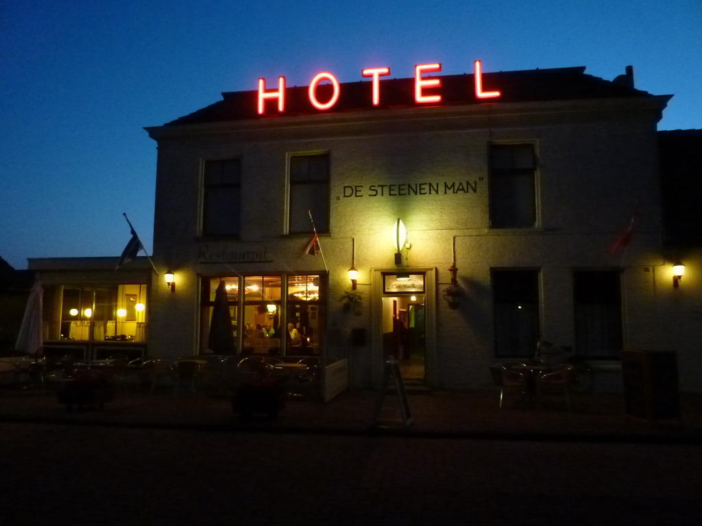 Hotel "De Steenen Man" Zurich Exteriör bild