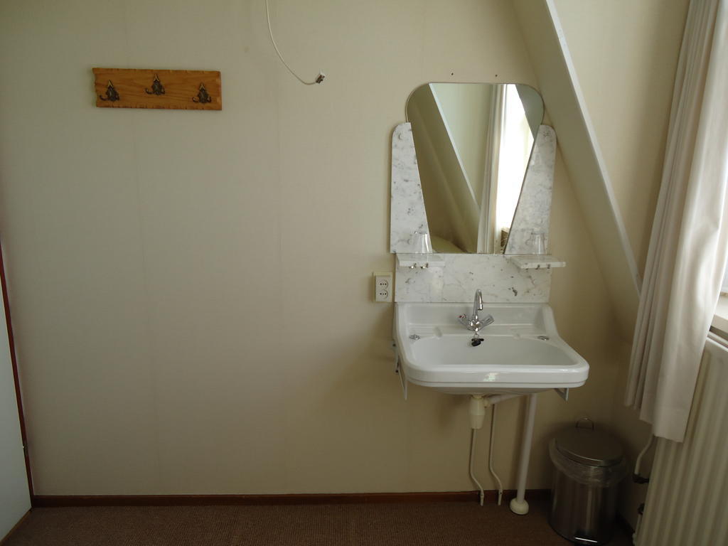 Hotel "De Steenen Man" Zurich Rum bild